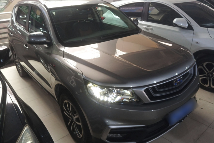 GEELY Vision X6 2019 immagine di auto #4