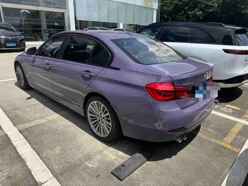 BMW 3 Series 2018 car image #4