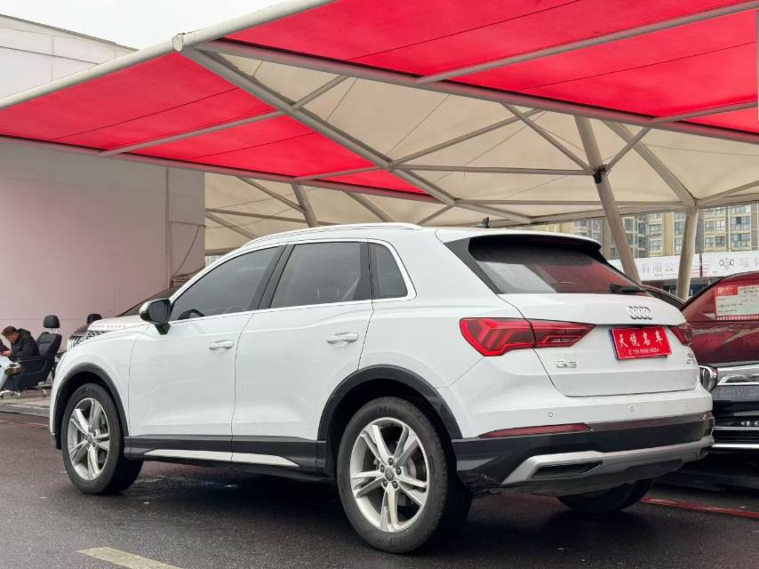 Audi Q3 2019 #9 Audi Q3 2019 car image #9