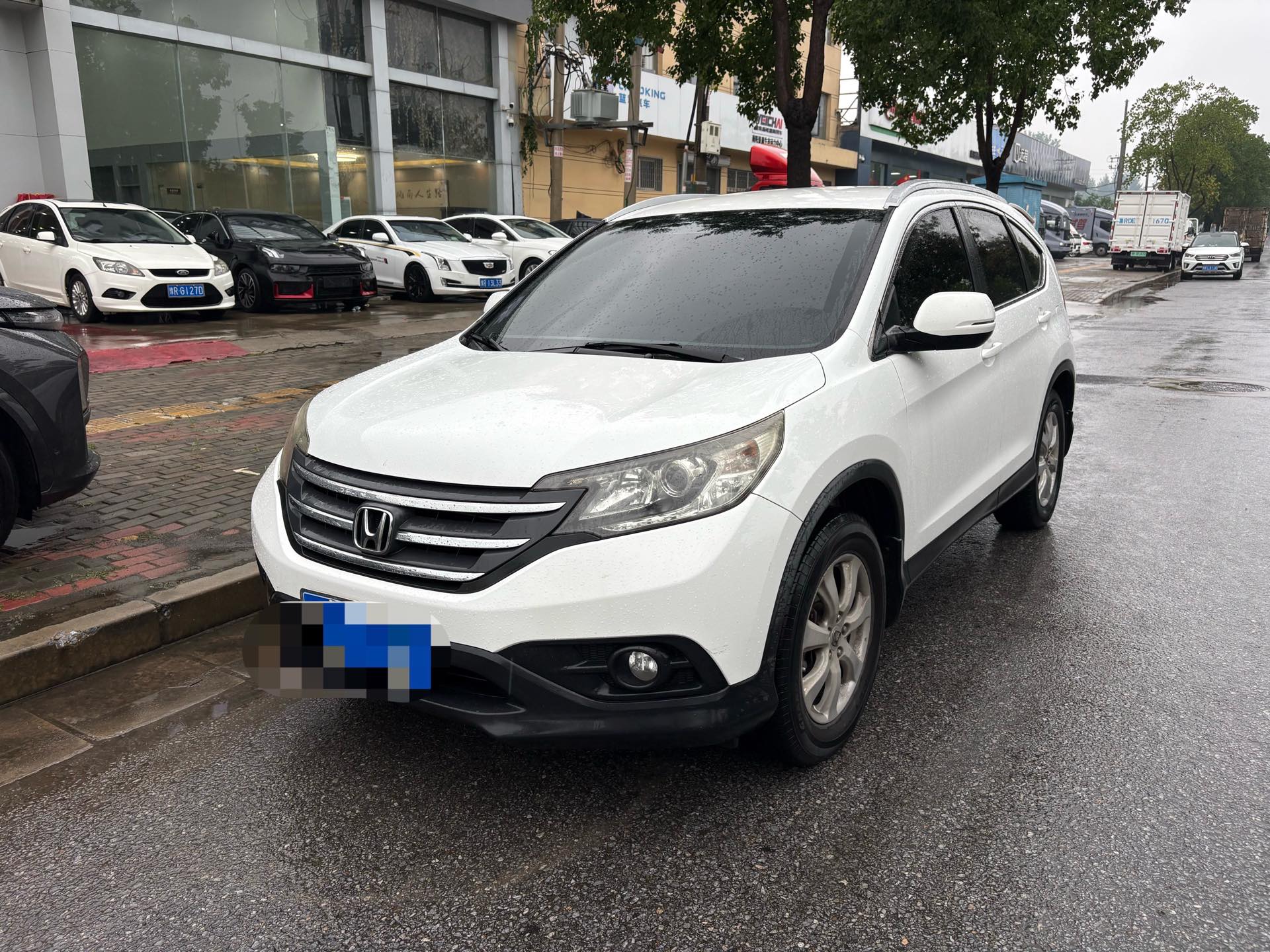 2013 immagine di auto 