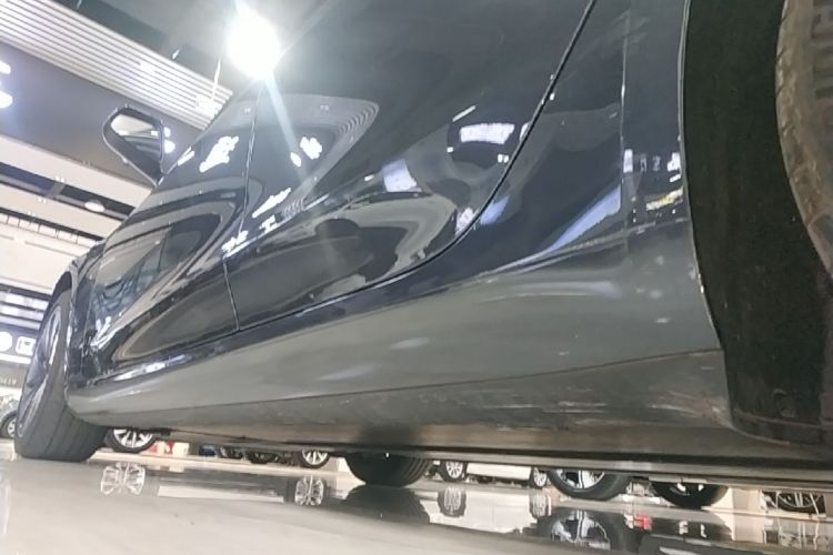 Tesla Model 3 2025 car image #27