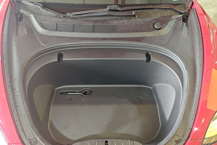 Tesla Model 3 2020 immagine di auto #20