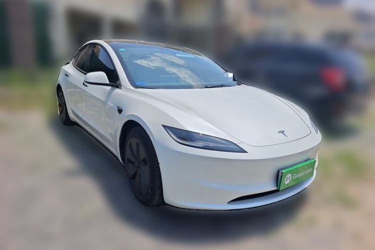Tesla Model 3 2023 #4 Tesla Model 3 2023 car image #4