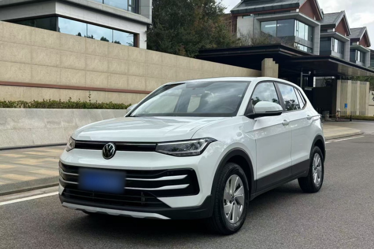 Volkswagen Tharu 2025 #2 Volkswagen Tharu 2025 car image #2