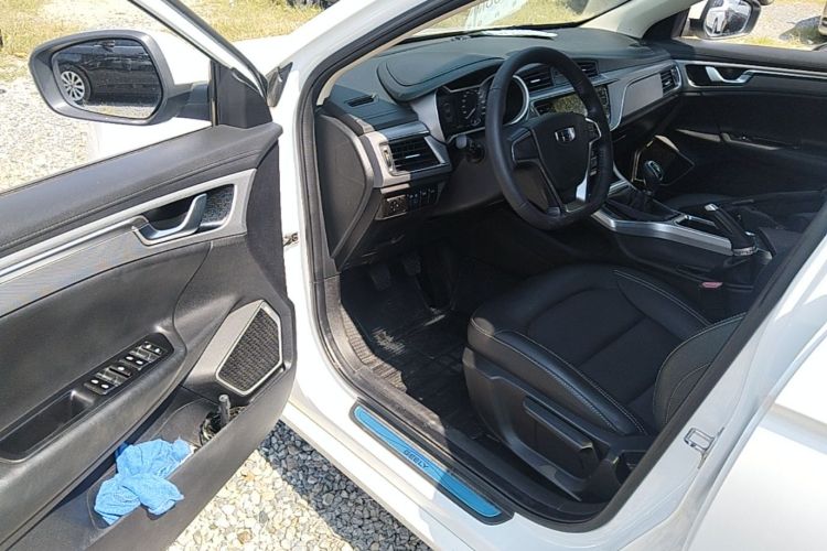 GEELY Emgrand GL 2018 car image #16