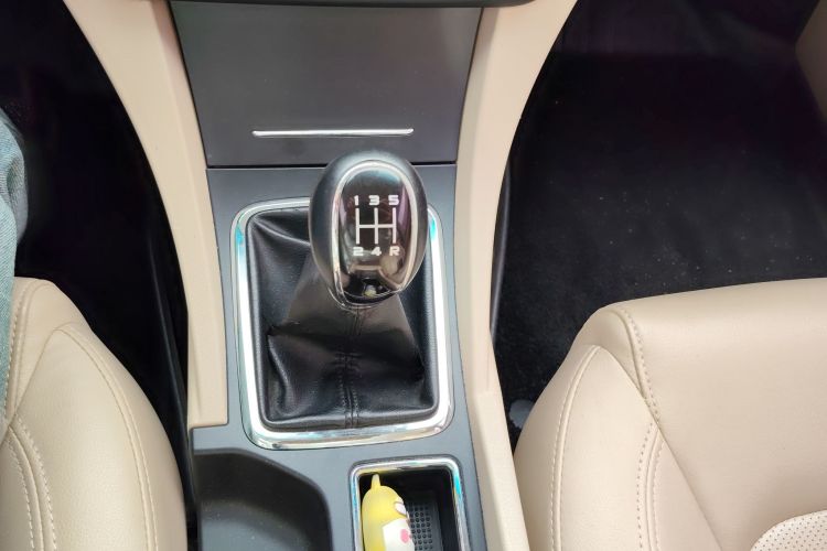 GEELY Emgrand 2017 immagine di auto #14