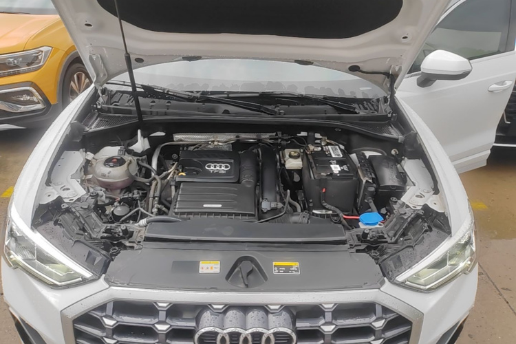 Audi Q3 2022 #20 Audi Q3 2022 car image #20