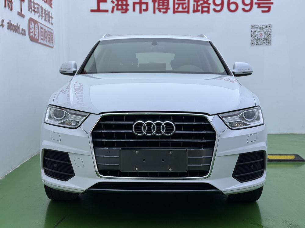 Audi Q3 2016 car image #2