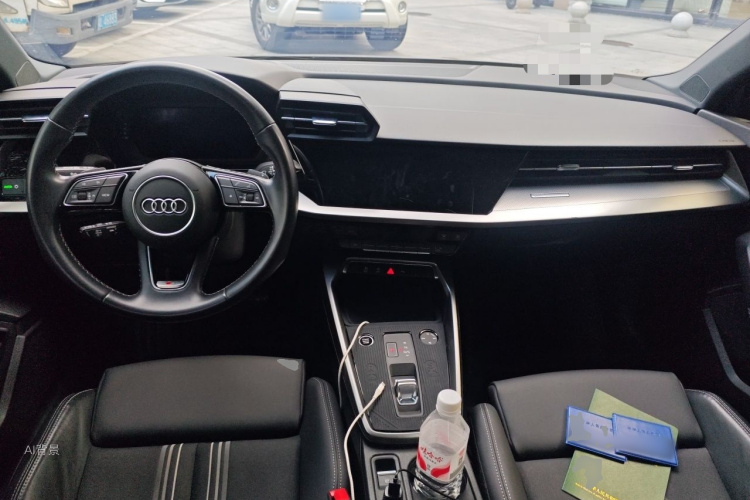 Audi A3 2023 صورة سيارة #11