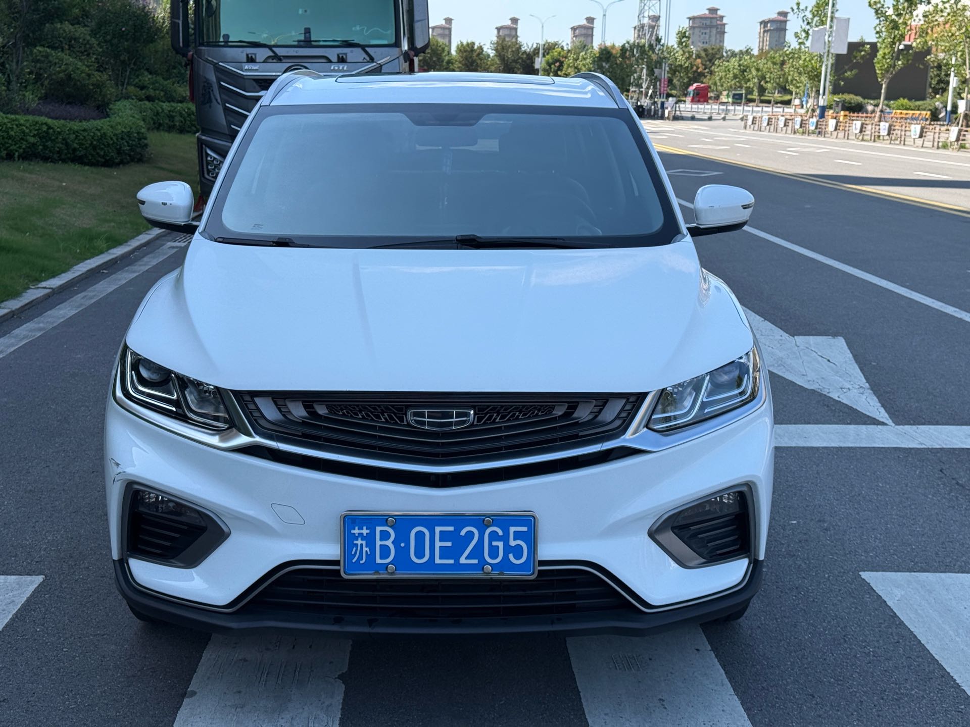 GEELY Coolray 2021 car image #3