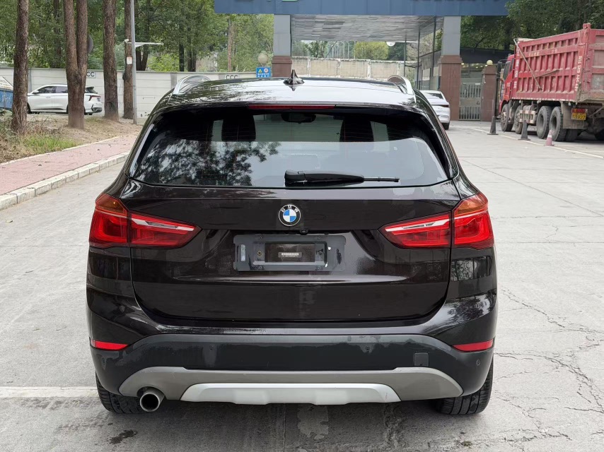 BMW X1 2017 #5 BMW X1 2017 изображение автомобиля #5