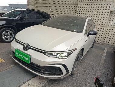 Volkswagen Golf 2022 car image 