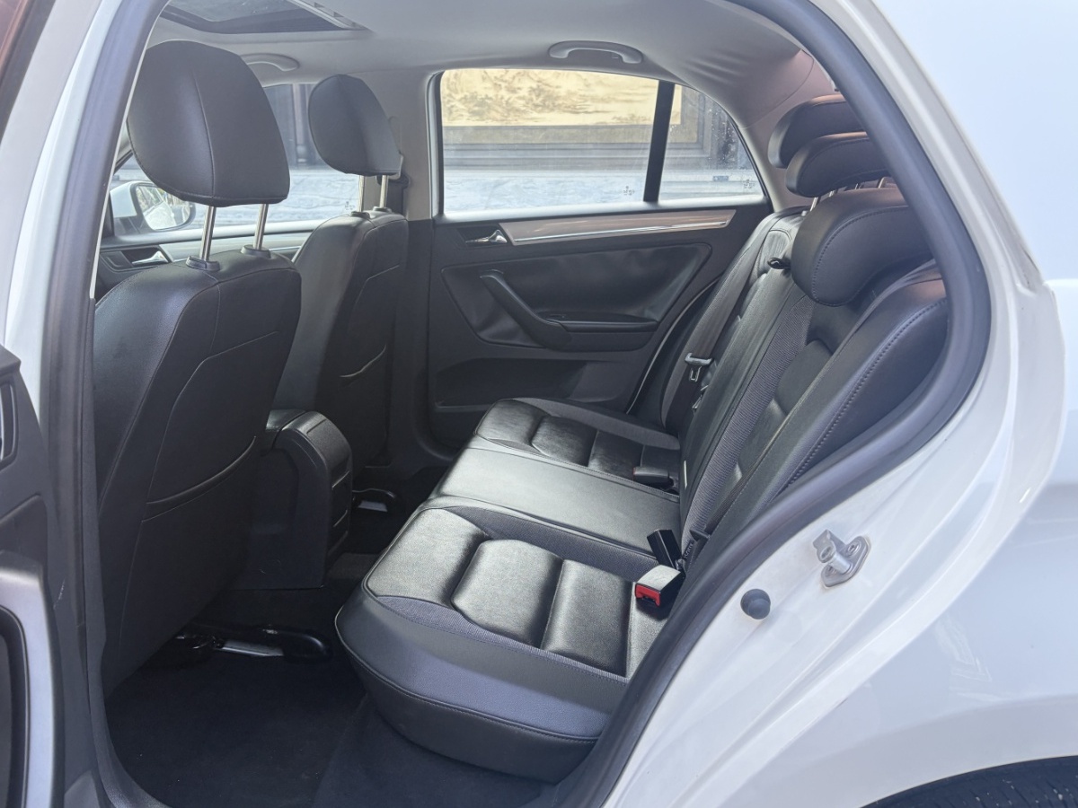 Volkswagen Bora 2015 #6 Volkswagen Bora 2015 صورة سيارة #6