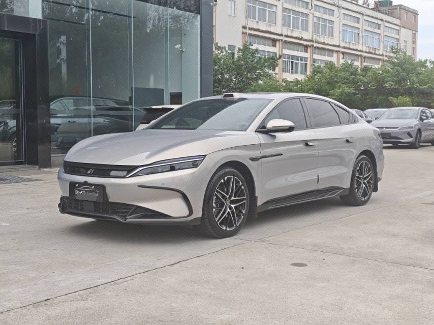 BYD Han 2025 car image 