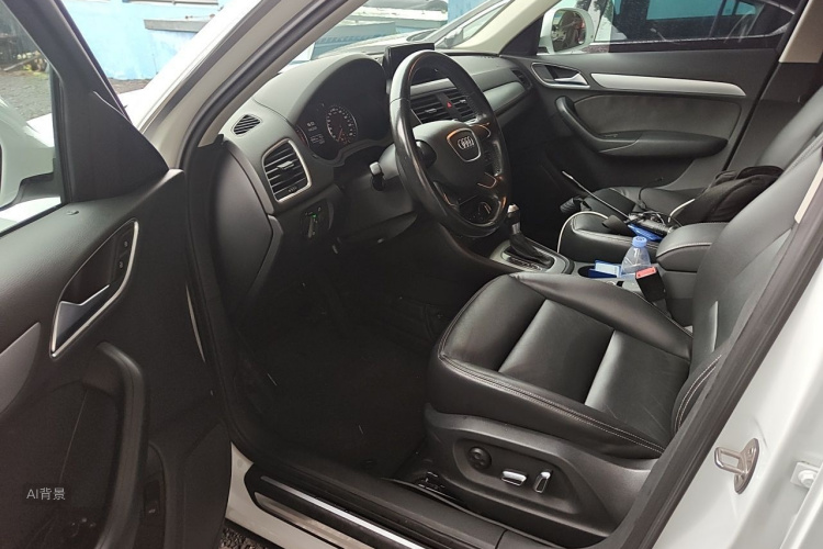 Audi Q3 2016 #18 Audi Q3 2016 car image #18