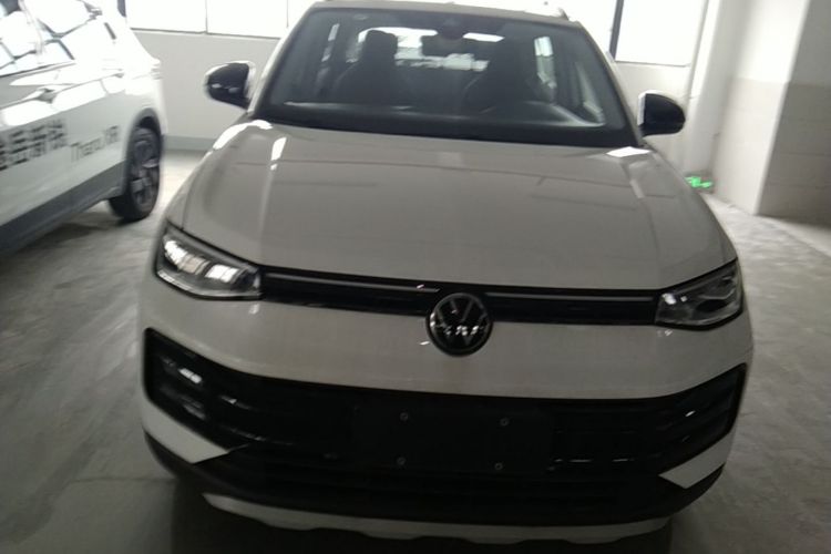 Volkswagen Tharu 2025 #3 Volkswagen Tharu 2025 immagine di auto #3