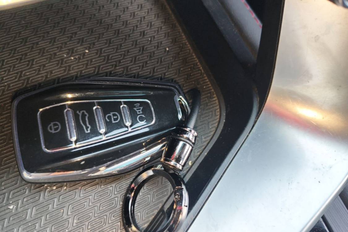 GEELY Binray 2020 #28 GEELY Binray 2020 immagine di auto #28