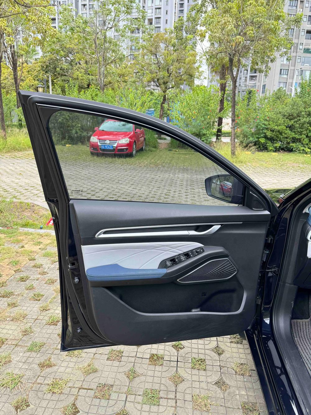 GEELY Emgrand 2022 car image #29