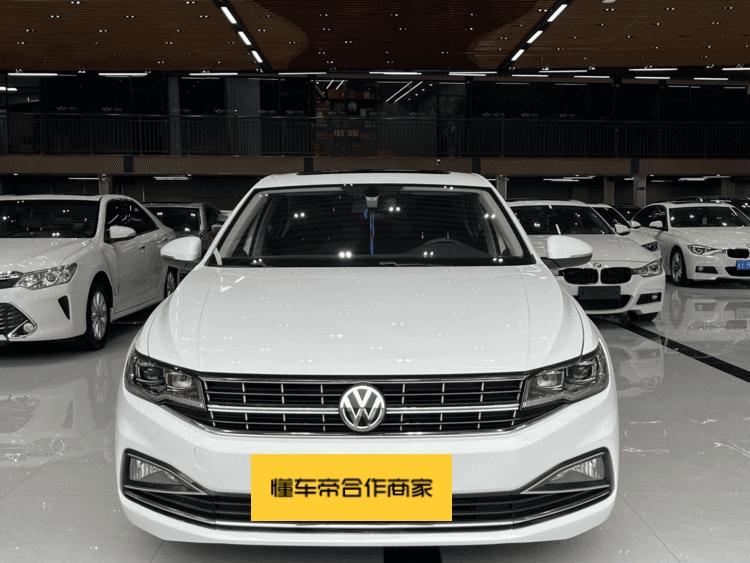 Volkswagen Bora 2020 car image #2