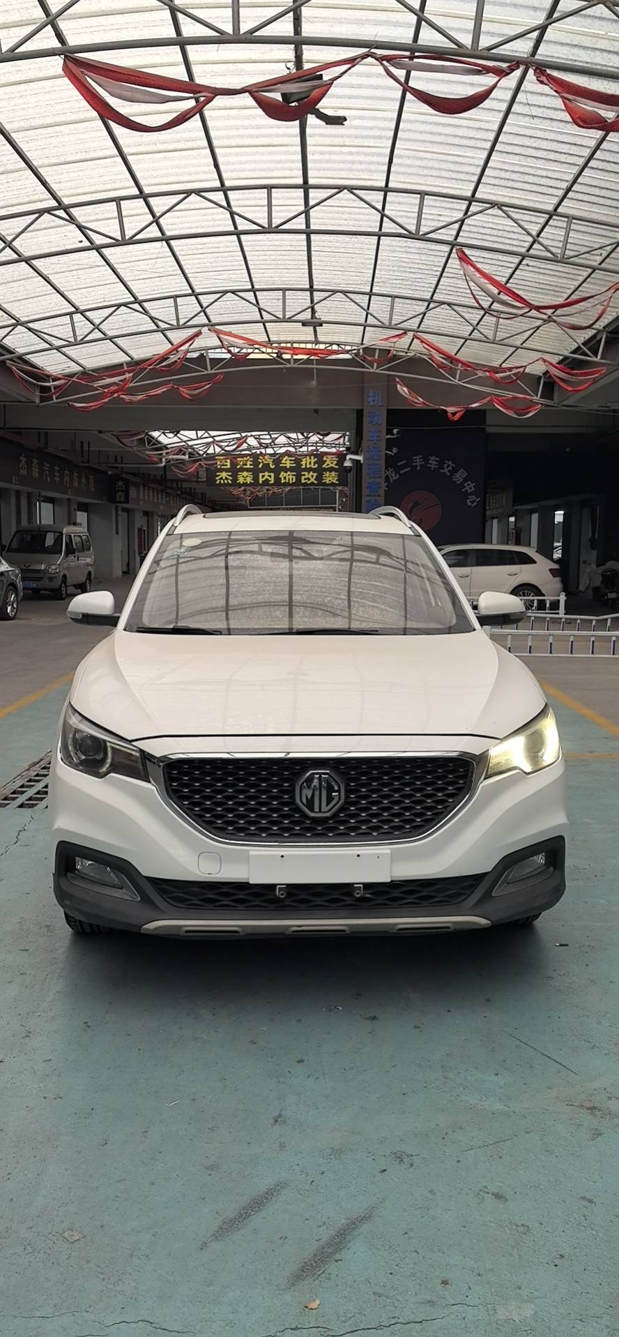 MG ZS 2017 صورة سيارة #3