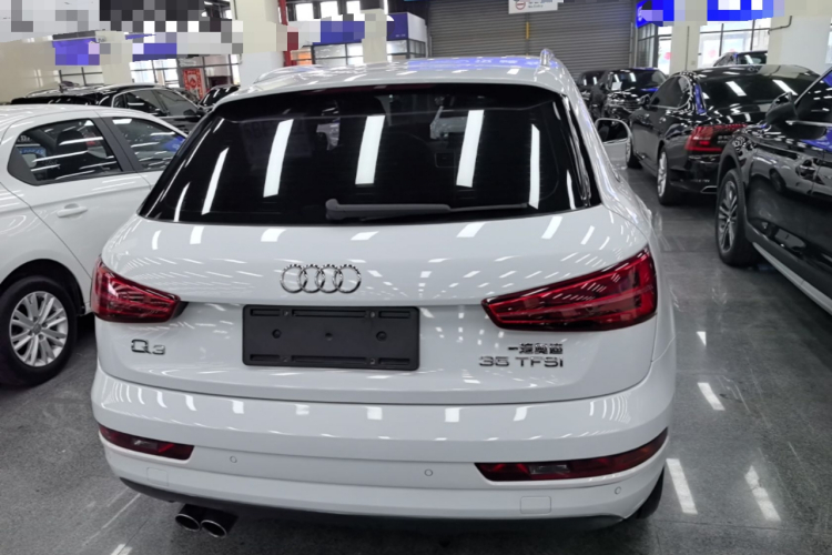 Audi Q3 2017 #4 Audi Q3 2017 car image #4