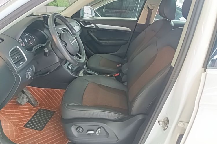 Audi Q3 2018 #23 Audi Q3 2018 car image #23