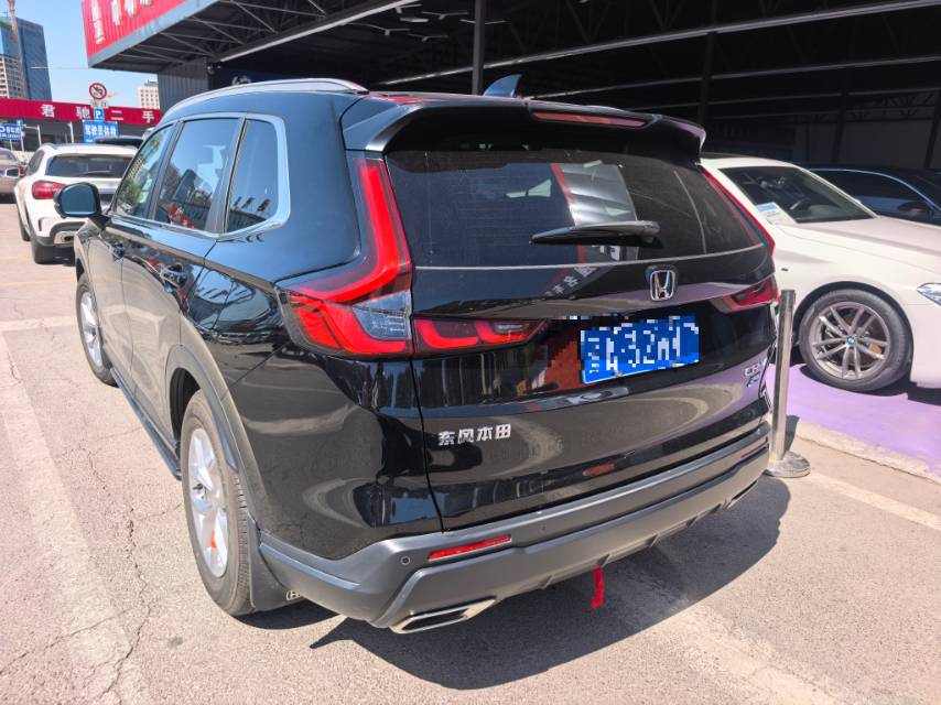 Honda CR-V 2025 #10 Honda CR-V 2025 car image #10
