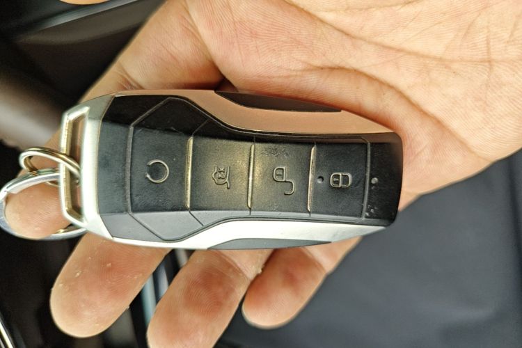BYD Han 2021 #9 BYD Han 2021 car image #9