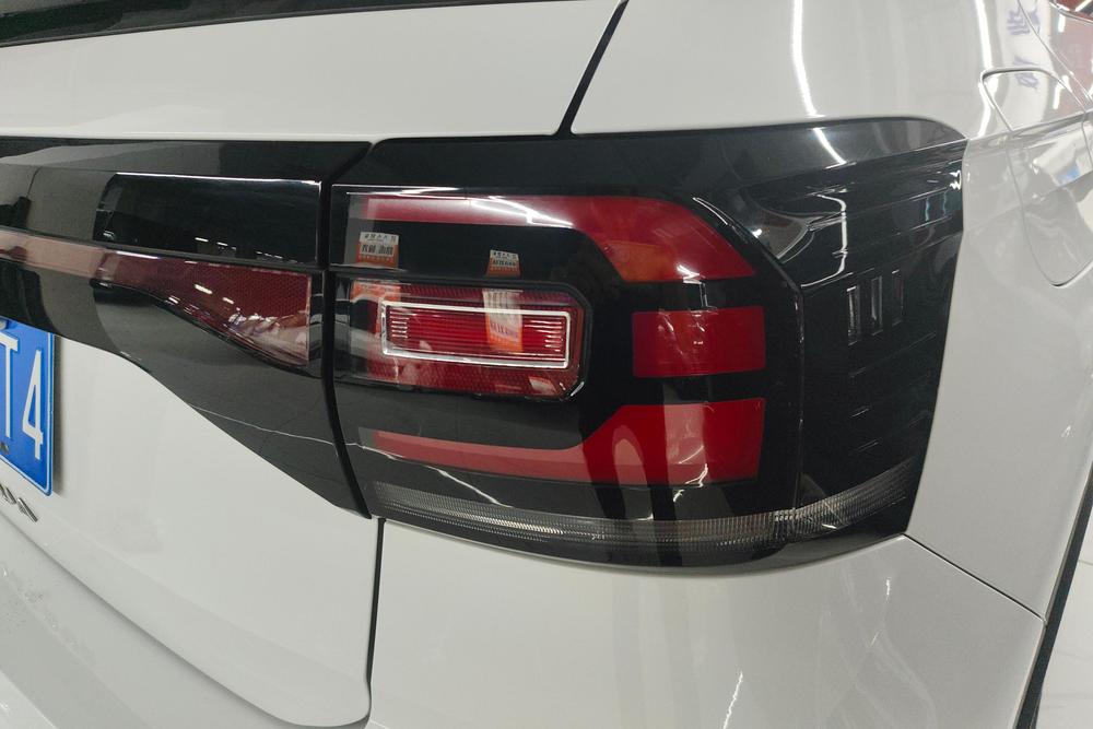 Volkswagen Tacqua 2020 car image #8