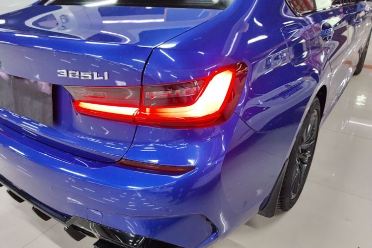 BMW 3 Series 2022 #8 BMW 3 Series 2022 car image #8