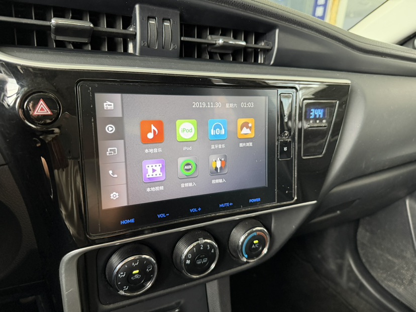 Toyota Corolla 2017 #9 Toyota Corolla 2017 car image #9