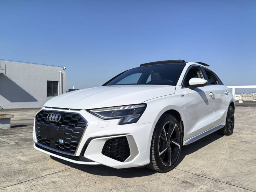 2023 imagem de carro 