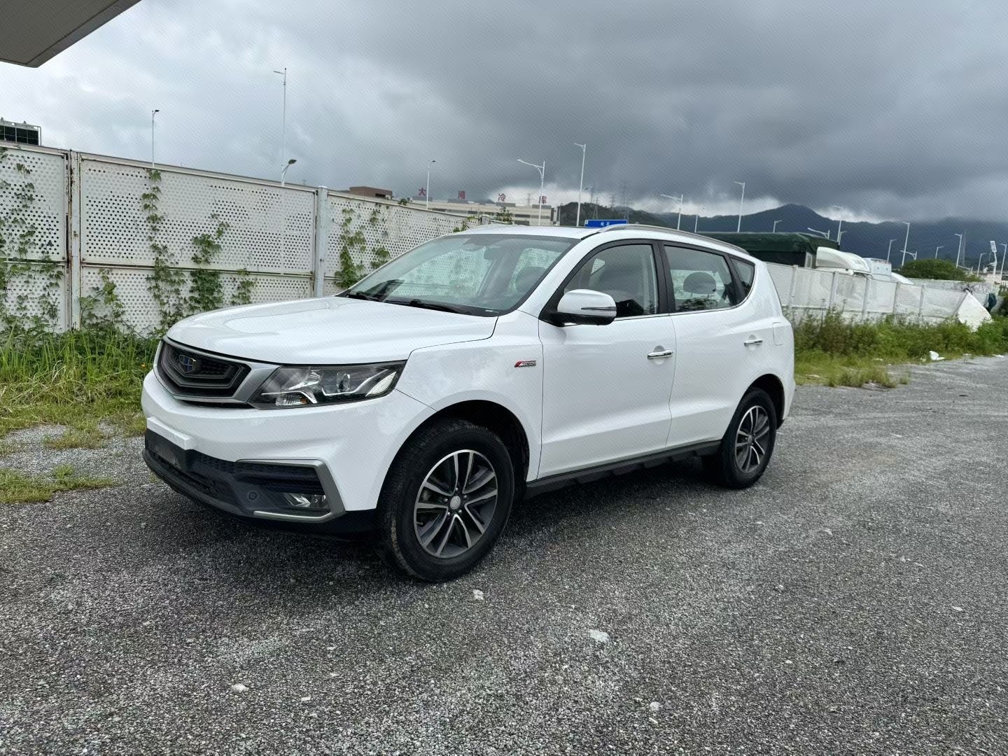 GEELY Vision X6 2018 GEELY Vision X6 2018 car image