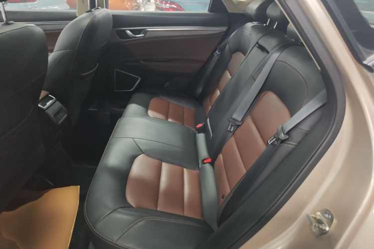 GEELY Emgrand GS 2019 imagem de carro #17