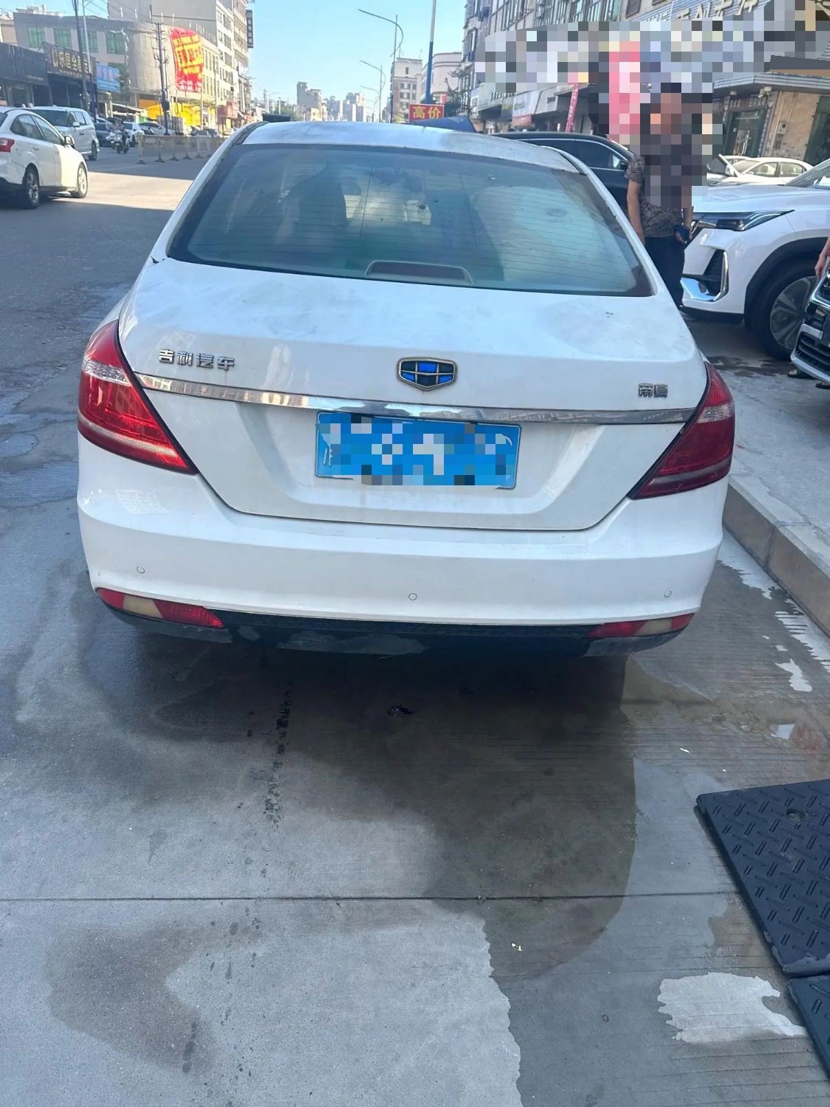 GEELY Emgrand 2016 #4 GEELY Emgrand 2016 car image #4