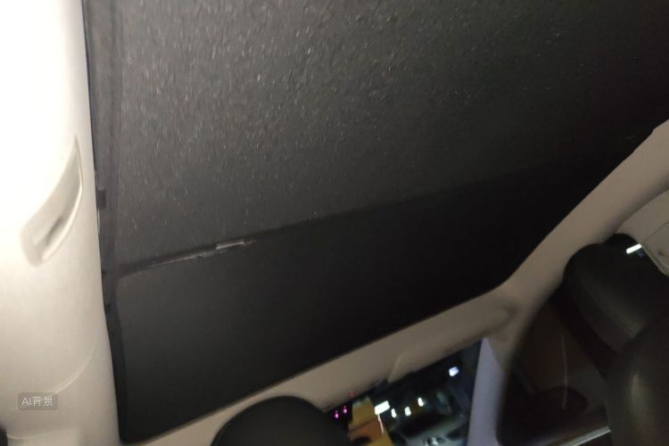 Tesla Model Y 2023 #20 Tesla Model Y 2023 car image #20