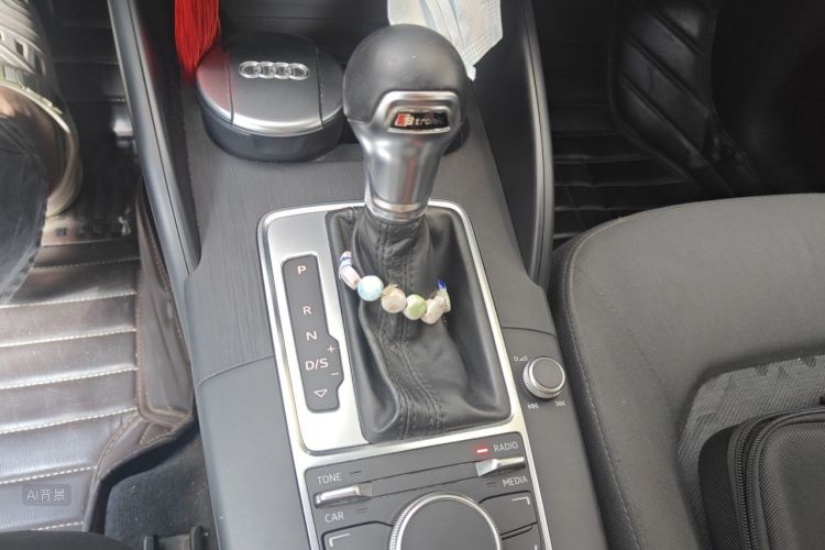 Audi A3 2016 car image #16