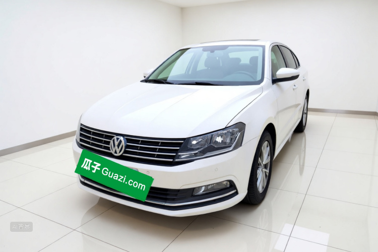 Volkswagen Lavida 2017 car image #2
