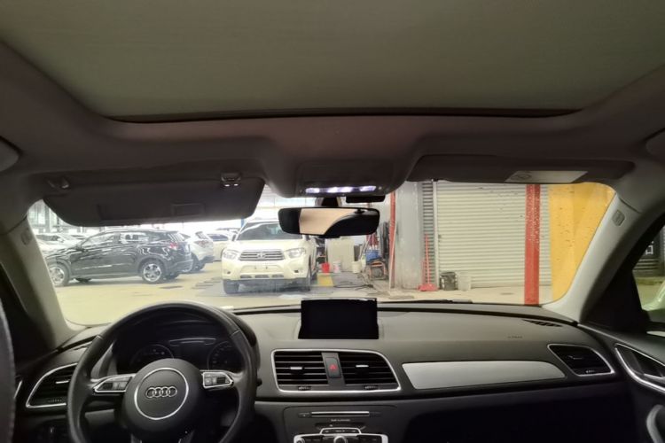 Audi Q3 2019 #18 Audi Q3 2019 car image #18