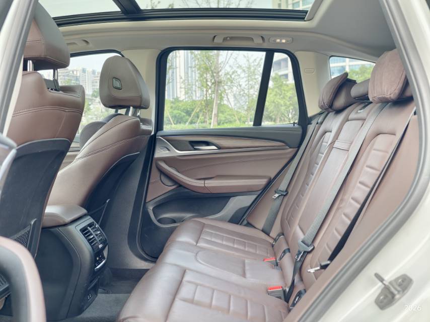 BMW X3 2021 car image #5