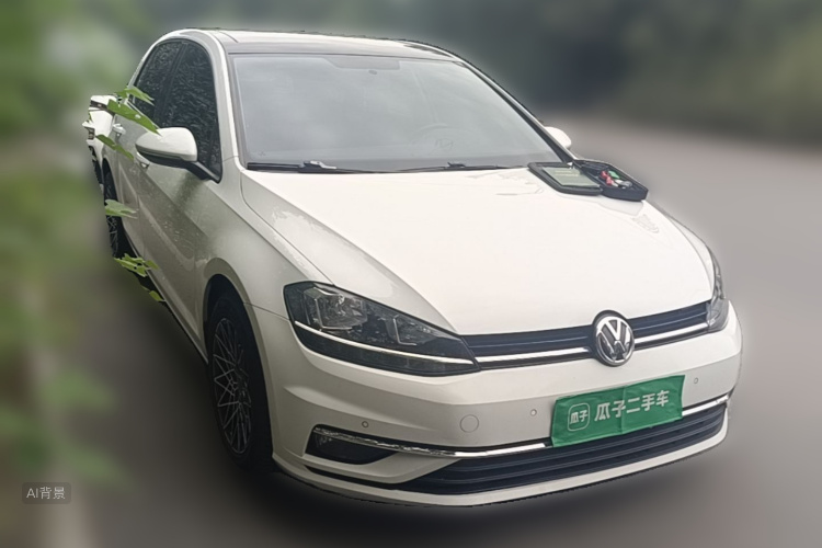 Volkswagen Golf 2018 car image #4