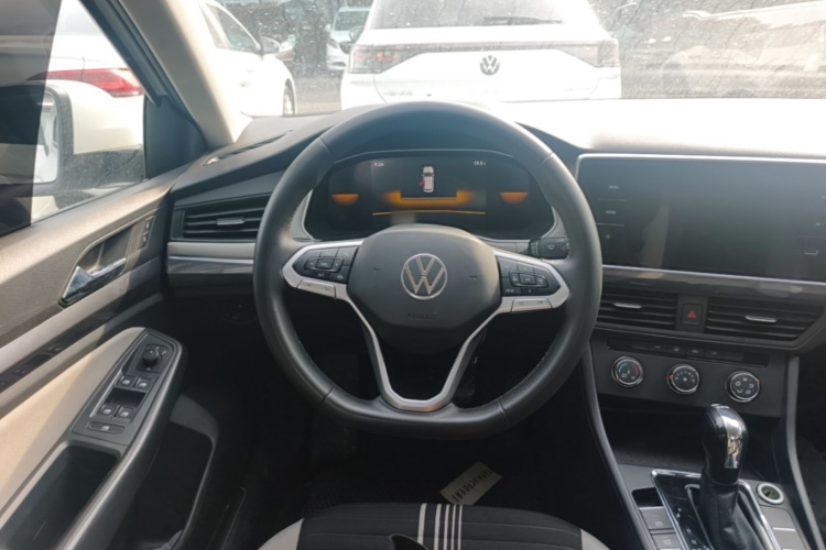 Volkswagen Bora 2024 #11 Volkswagen Bora 2024 صورة سيارة #11