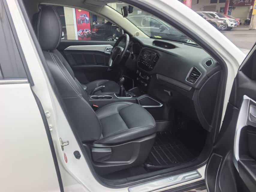 GEELY Vision X6 2017 car image #5
