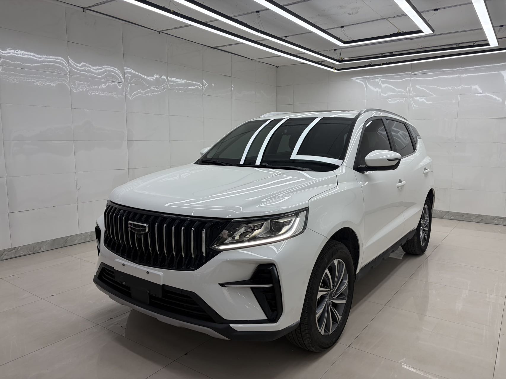 GEELY Vision X6 2022 car image 