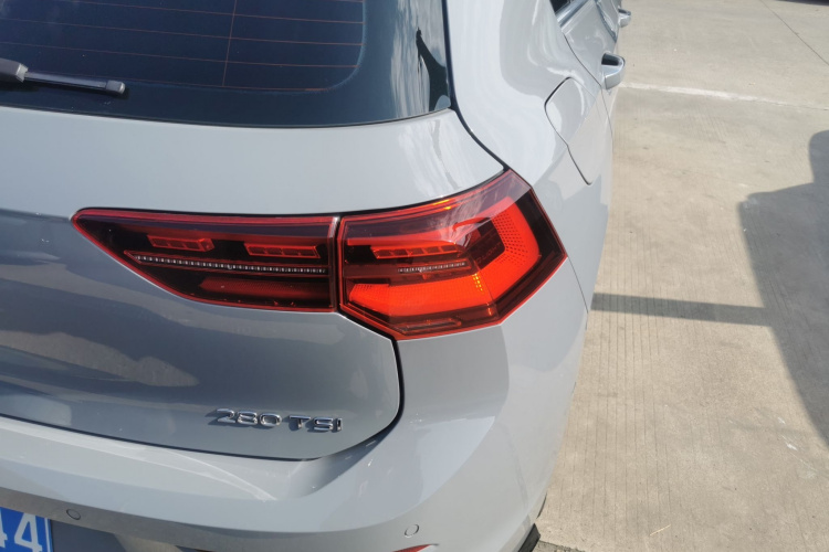 Volkswagen Golf 2021 imagem de carro #8