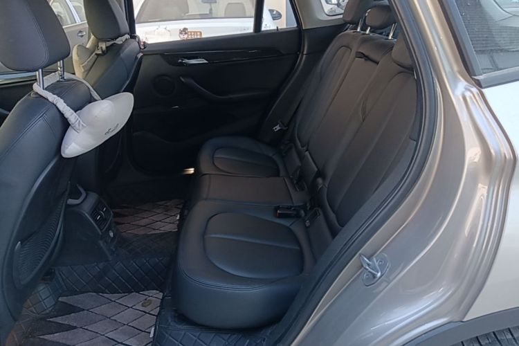 BMW X1 2017 #13 BMW X1 2017 car image #13
