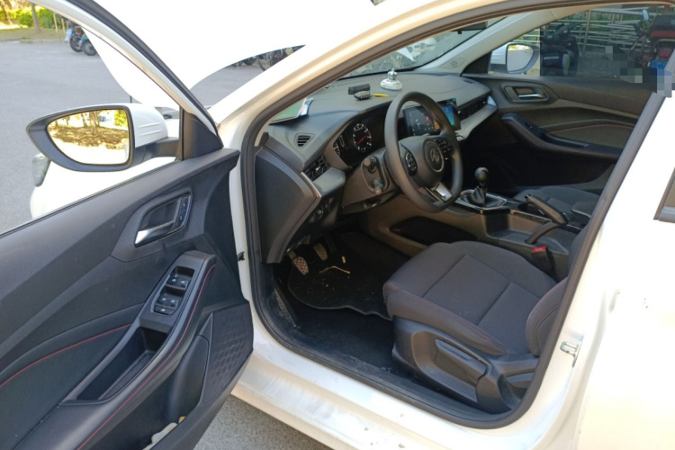 MG 5 2023 car image #9