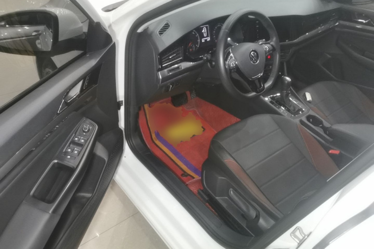 Volkswagen Bora 2021 car image #16
