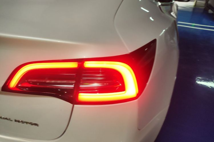 Tesla Model 3 2020 #8 Tesla Model 3 2020 car image #8