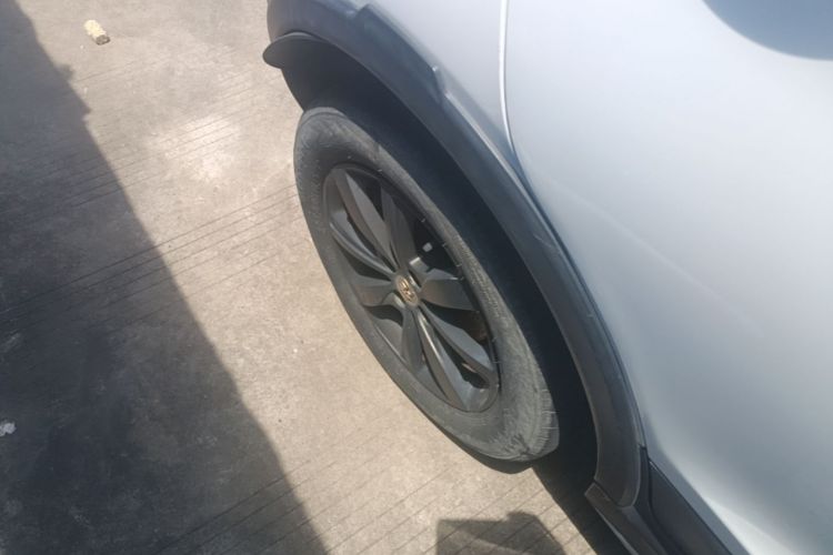 BYD Yuan New Energy 2019 #10 BYD Yuan New Energy 2019 car image #10
